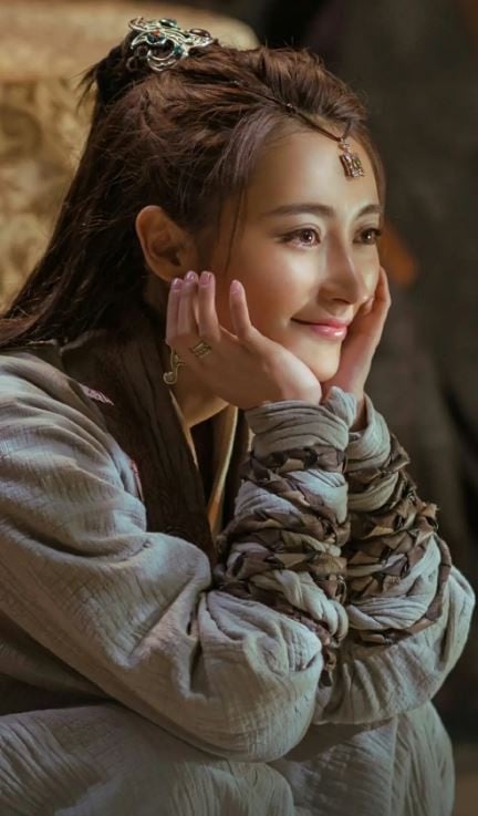《長月燼明》8位古裝女神！白鹿&amp;陳都靈被豔壓？小狐狸孫珍妮美豔，還隱藏《香蜜》演員