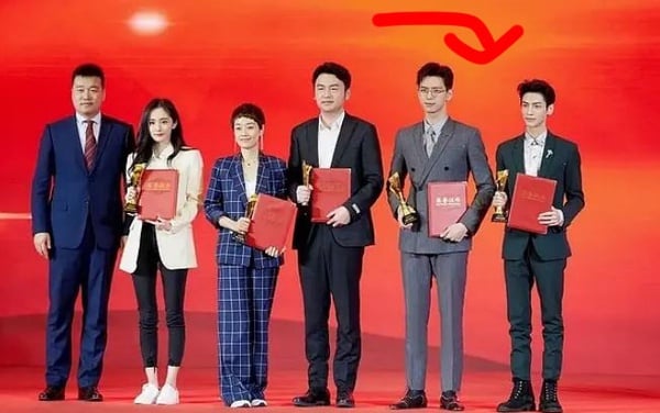 11組陸劇明星驚人身材比例！白鹿同框陳都靈被嘲？羅雲熙輸李現？他頭只到張凌赫的腰耶