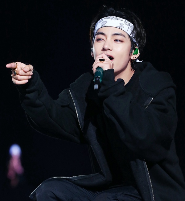 外網票選「Kpop最帥男星」TOP10！車銀優竟沒前十，BTS田柾國第四，冠軍真的是帥哥啊！