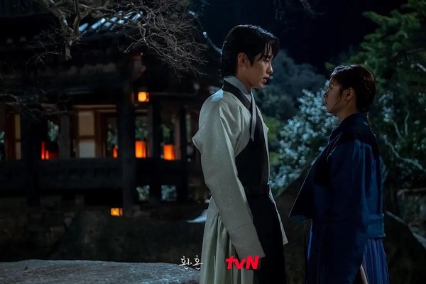 日票選「古裝奇幻韓劇」TOP10！《步步驚心麗》第6，《還魂》第4贏《擁月》，冠軍太狂