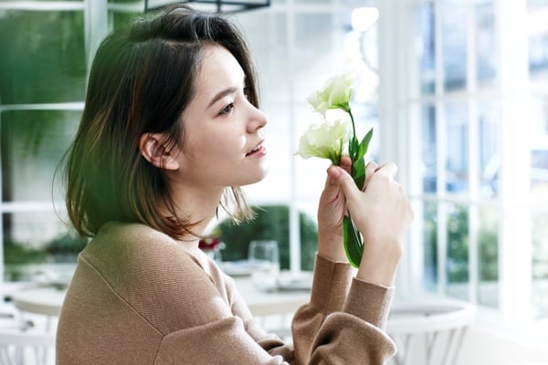 2023「抗老眼霜推薦」:10款淡化眼周細紋、抗皺眼霜大賞