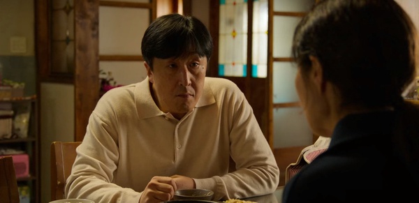 《造后者》演員「超意外年齡差」!金喜愛&會長差不到1歲,文素利竟比戲裡老公大10歲