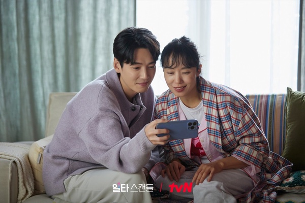 近期Netflix韓劇積分TOP8!《車貞淑醫生》第8《造后者》第6,這部贏《黑暗榮耀》奪冠