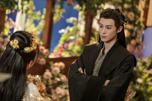 陸劇10位「古裝&amp;時裝都好看」男星！羅雲熙被提名，肖戰&amp;楊洋&amp;王鶴棣人帥怎麼穿都神顏
