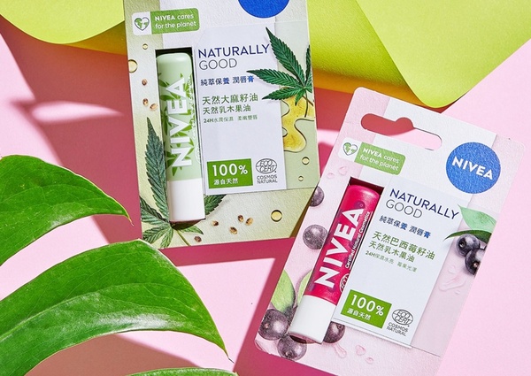2023專櫃/開架潤色護唇膏推薦！DIOR、GA潤色嫩唇，香奈兒素顏擦超推，還有超美仙女色