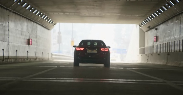 Netflix《造后者》劇情「隱藏細節」!劇名暗示打破性別,「圍巾」象徵導禧被繫上項圈
