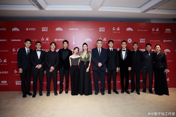 北京電影節14位陸劇明星精修vs未修！倪妮貴氣&amp;周也漂亮，古力娜扎&amp;陳都靈禮服卻被吐嘈