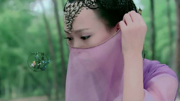 古裝劇9位「藍色面紗」美人!白鹿&趙露思誰更媚?趙麗穎冷豔,熱巴遮臉還是頂級大美人