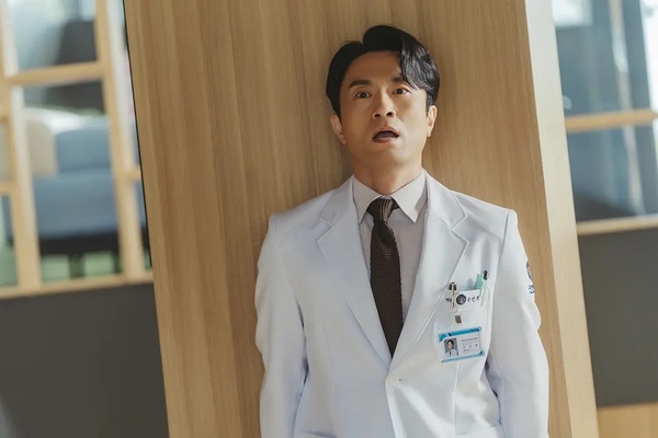 近期Netflix影集熱度TOP8!台劇多達4部上榜超爭氣,《人選之人》、《造后者》爭冠軍