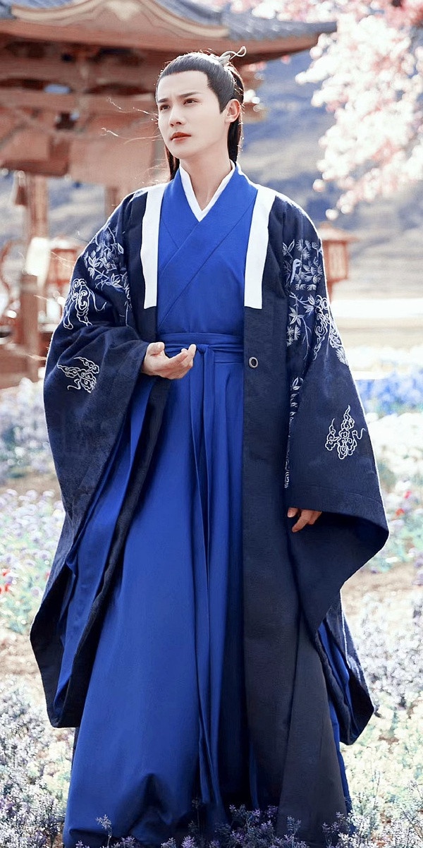 網評10位古裝男神「儀態天花板」！陳曉、羅雲熙儀態一絕，吳磊霸氣挺拔，王鶴棣很意外