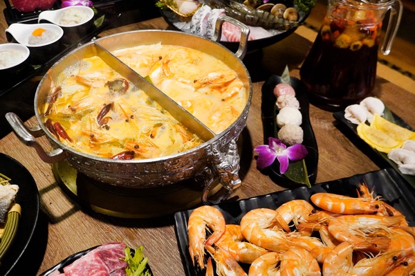 母親節餐飲優惠懶人包!不僅王品、問鼎推母親節大餐,還有各大飯店母親節住房優惠必收