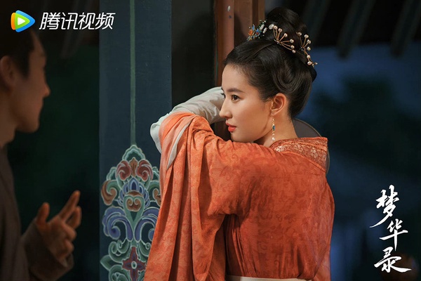 網評10位「人設超討厭」陸劇女主！白鹿《長月燼明》被罵虛偽，唐嫣當年被熱巴狠狠豔壓