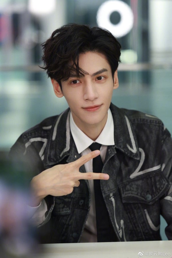 8位陸劇演員意外的工作經歷!《長月燼明》羅雲熙曾是芭蕾舞老師,白鹿本來是淘寶模特