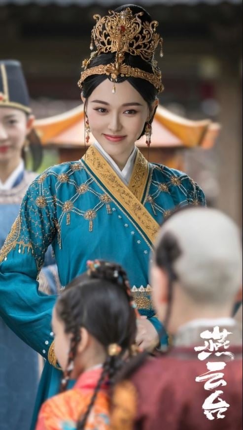 網評「最美古裝女神」TOP10！趙露思沒進榜，熱巴第十，劉詩詩贏楊冪，冠軍是仙女吧