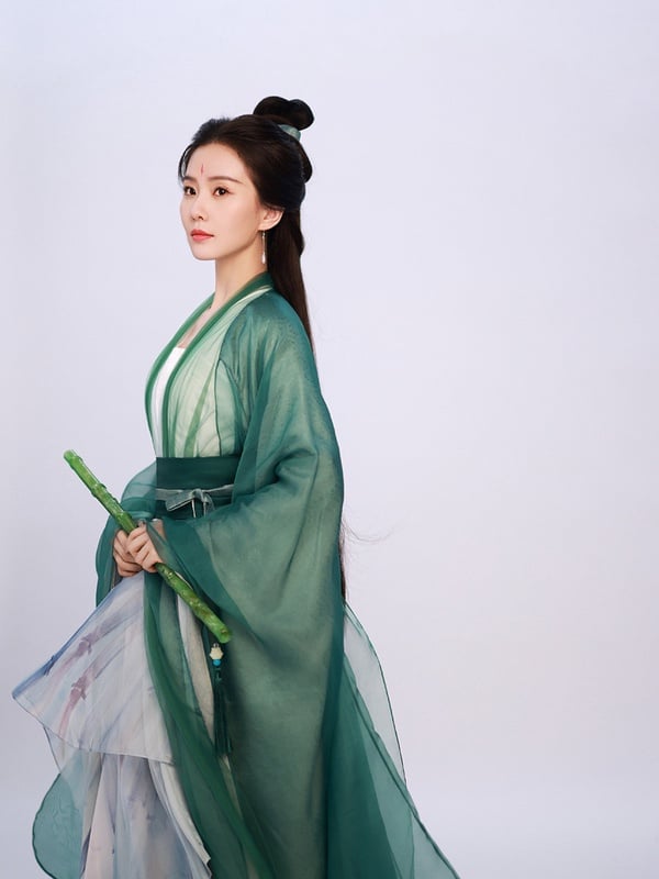 網評「最美古裝女神」TOP10！趙露思沒進榜，熱巴第十，劉詩詩贏楊冪，冠軍是仙女吧