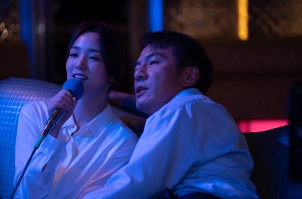 王淨合作10位男神!《人選之人》跟戴立忍差31歲,還搭過許光漢&林柏宏&曾敬驊全是帥哥