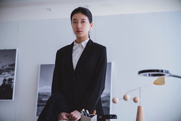韓網網議韓劇女神「人生角色」!宋慧喬《黑暗榮耀》最驚艷,朴恩斌沒爭議,IU是這部!