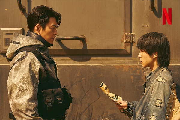 Netflix《末日騎士》劇版&漫畫8個劇情差異!漫畫「四月」其實是女生,突變人不只一個