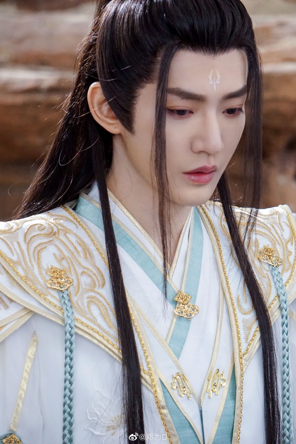 9組陸劇配角「同劇不同命」!《山河令》周也紅過馬聞遠,羅雲熙紅過吳倩,而他塌房了