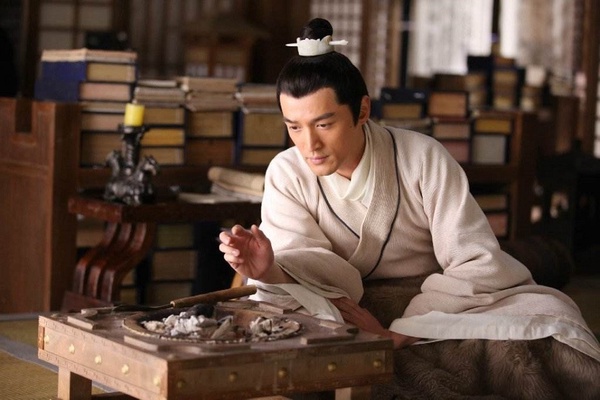 陸劇男演員「抖音播放量」TOP10!王鶴棣429億,吳磊439億,李現566億,冠軍衝破1400億