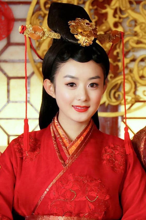 于正力捧10位陸劇明星!一部劇捧出楊冪趙麗穎,八年捧出白鹿,六部古裝劇捧不紅袁姍姍