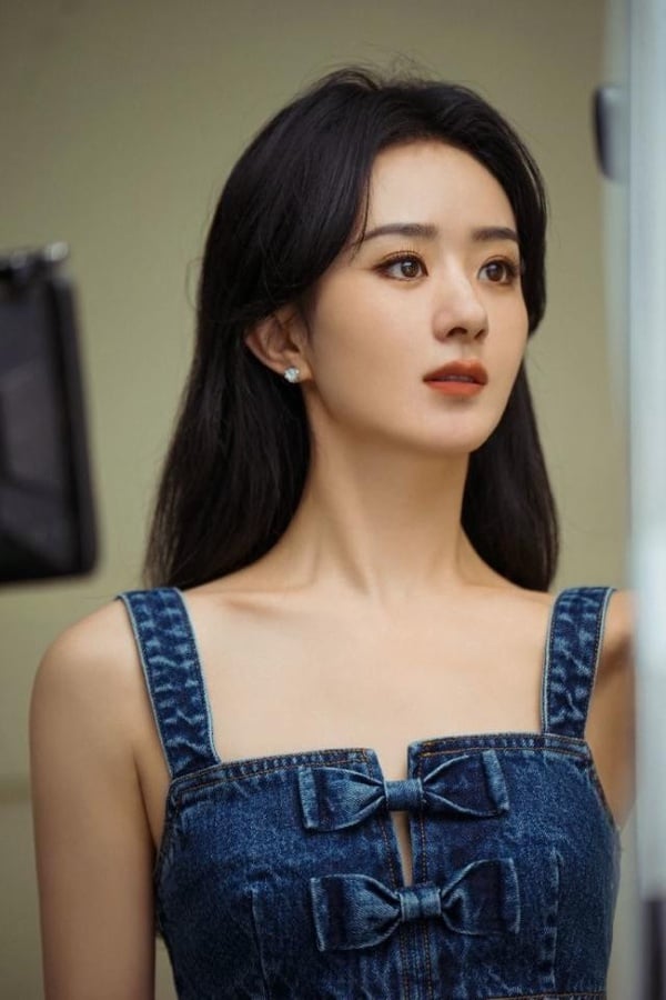 10位陸劇女星「證件照」!《護心》周也美到上熱搜,趙露思、熱巴沒變,趙麗穎差最多