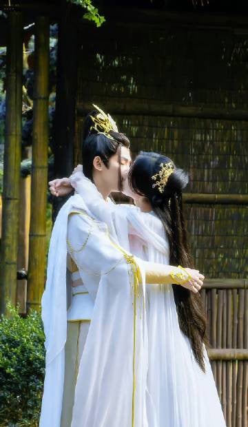 網評2023「讓人嗑瘋頭」10對陸劇CP!《護心》甜贏《長月燼明》,《你給我的喜歡》甜炸