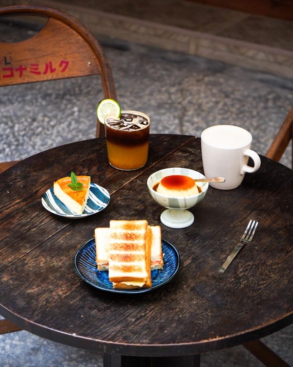 高雄咖啡廳推薦:二木咖啡.夜間部