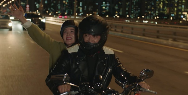《車貞淑醫生》Roy Kim暖心細節!總是在第一時間相助的黑騎士,這點讓車貞淑卸下防備