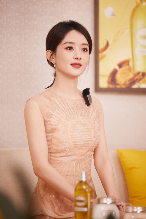 陸劇女星「抖音播放量」TOP10!白鹿輸趙露思,楊冪898億,楊紫984億,而冠軍破1062億