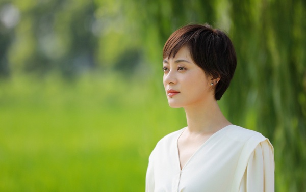 陸劇女星「抖音播放量」TOP10!白鹿輸趙露思,楊冪898億,楊紫984億,而冠軍破1062億