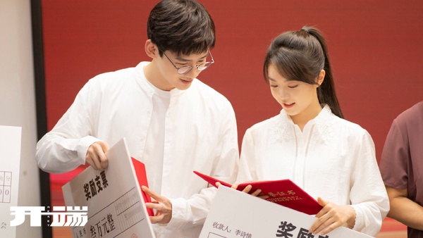 網評「最高糖好嗑」陸劇CP Top10!何以CP第三,冠軍甜過《你是我的榮耀》楊洋迪麗熱巴