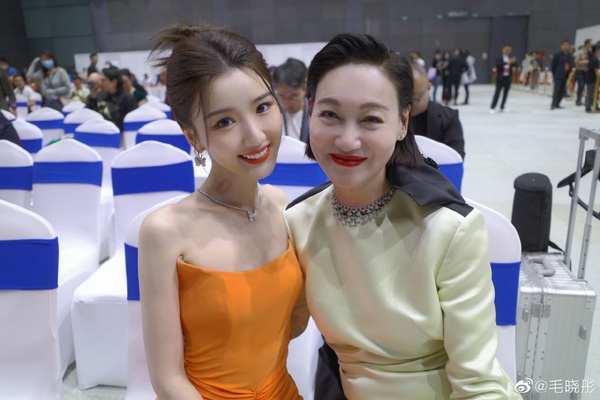 華表獎18位陸劇明星精修vs.未修!楊穎&景甜美翻,楊洋&吳磊&王一博高帥,陳飛宇有落差