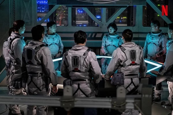 Netflix原創韓劇首三日網播量TOP10!《獵犬》第8,《黑暗榮耀》破億才第2,冠軍難超越