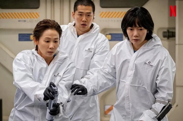 Netflix原創韓劇首三日網播量TOP10!《獵犬》第8,《黑暗榮耀》破億才第2,冠軍難超越