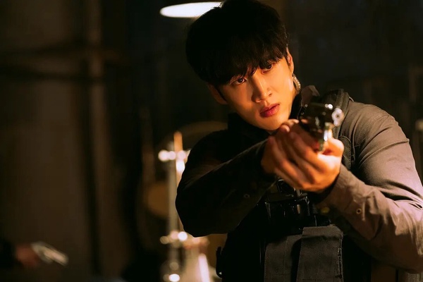 Netflix原創韓劇首三日網播量TOP10!《獵犬》第8,《黑暗榮耀》破億才第2,冠軍難超越