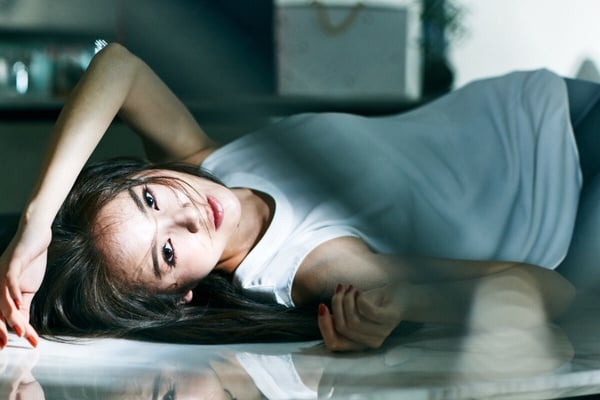 腋下黑黑好尷尬!6招「腋下美白法」,揮別腋下色素沉澱,美白自信迎接夏天