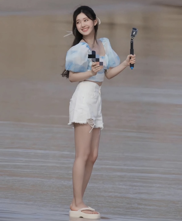 明星同款夏日拖鞋時尚-MELISSA
