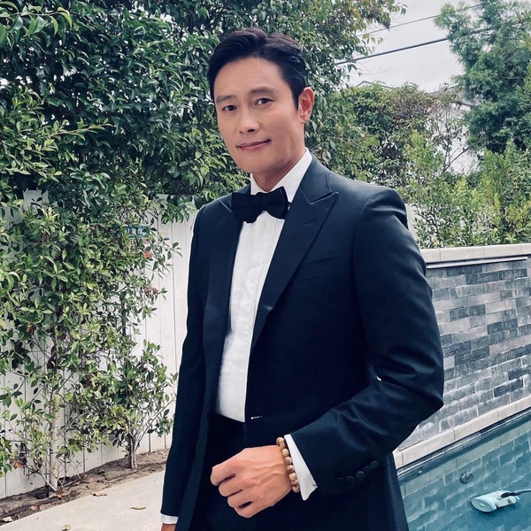 日網票選40代人氣韓劇男神TOP10!李棟旭第七,玄彬才第五,李準基第四,冠軍實至名歸