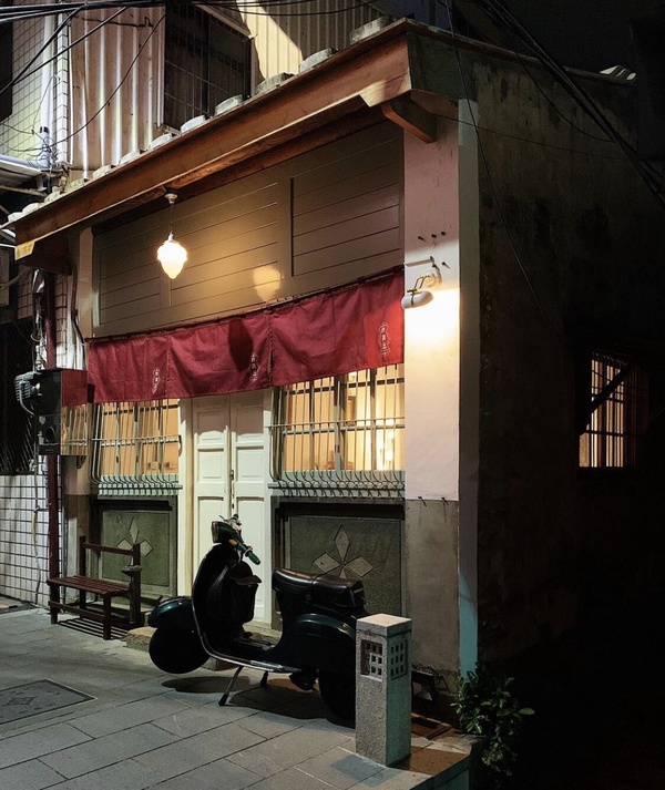 台南8間新店快報！日式鄉村早午餐、韓式費南雪專賣店「603洞」，民宅三樓的爵士咖啡廳