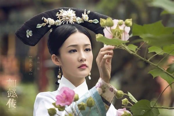 《夢中那片海》李沁7件事！5搭肖戰火花爆棚，楊洋唯一認愛的初戀，曾被全網看好卻不火