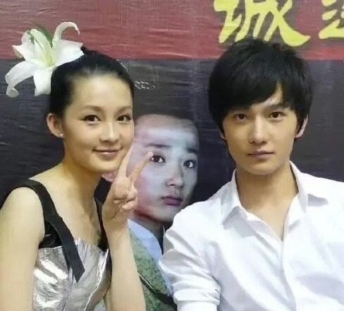 《夢中那片海》李沁7件事！5搭肖戰火花爆棚，楊洋唯一認愛的初戀，曾被全網看好卻不火