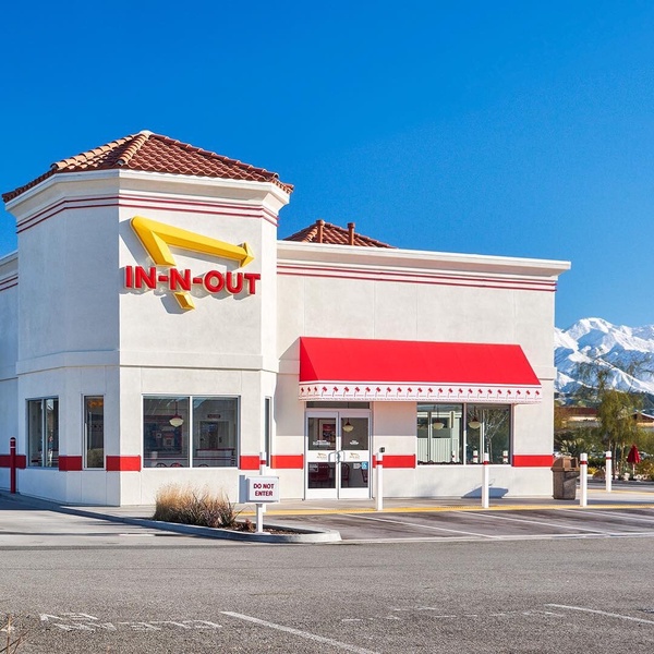 台灣吃得到！美國「In-N-Out 漢堡」登台快閃，3款經典漢堡必吃，快閃時間、地點看這