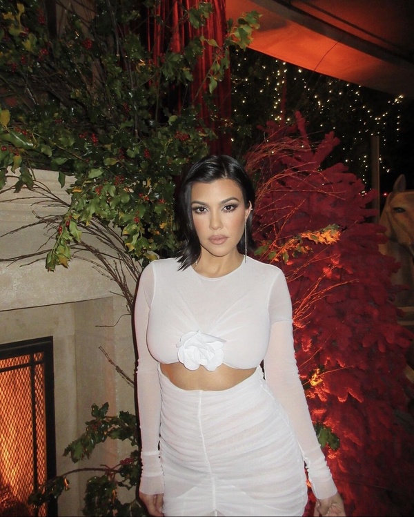 百億富翁卡戴珊家族創的時尚品牌-Kourtney Kardashian:Lemme、Poosh