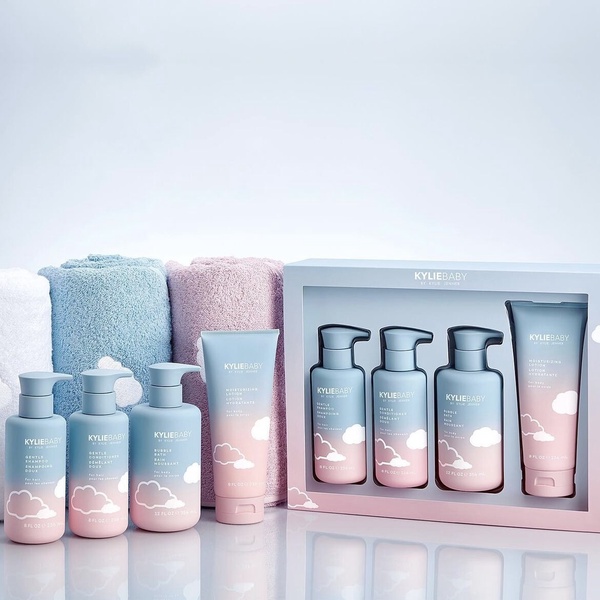 百億富翁卡戴珊家族創的時尚品牌-Kylie Jenner:Kylie Cosmetics、Kylie Skin、Kylie Swim、Kylie Baby