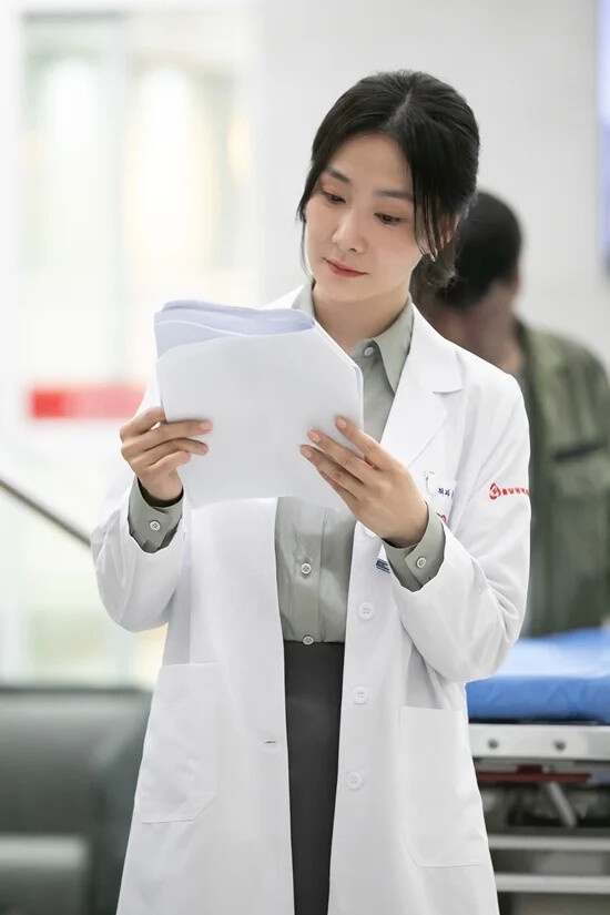 《浪漫醫生金師傅3》結局5預測！第二季「她」客串來幫姜東柱？官方劇照竟藏結局暗示？