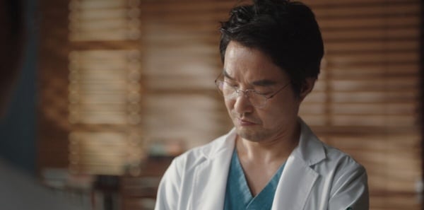 《浪漫醫生金師傅3》結局5預測！第二季「她」客串來幫姜東柱？官方劇照竟藏結局暗示？