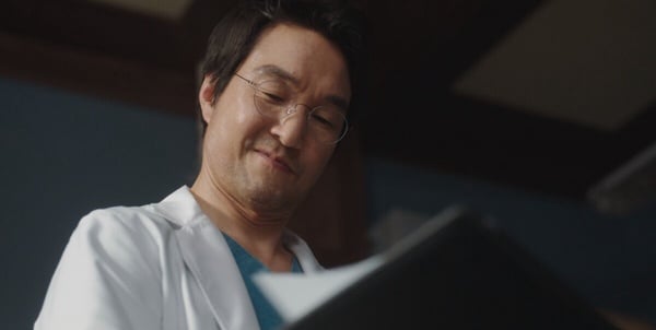 《浪漫醫生金師傅3》結局5預測！第二季「她」客串來幫姜東柱？官方劇照竟藏結局暗示？