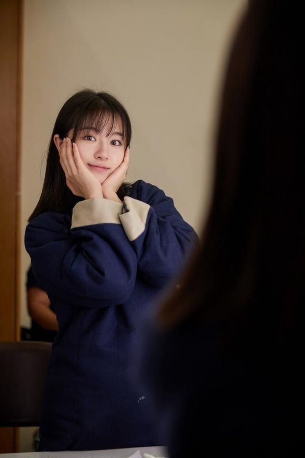 10位陸劇95花「有無瀏海對比」!周也美上熱搜,趙露思甜美,白鹿、張婧儀卻秒變路人