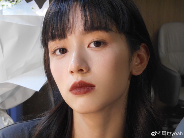 10位陸劇95花「有無瀏海對比」!周也美上熱搜,趙露思甜美,白鹿、張婧儀卻秒變路人